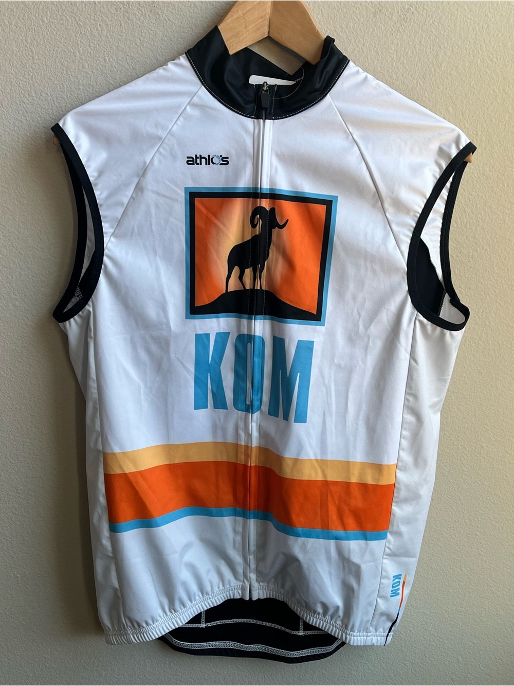 ATHLOS CYCLING BREAKAWAY WIND VEST • KOM• Size Medium • NWT